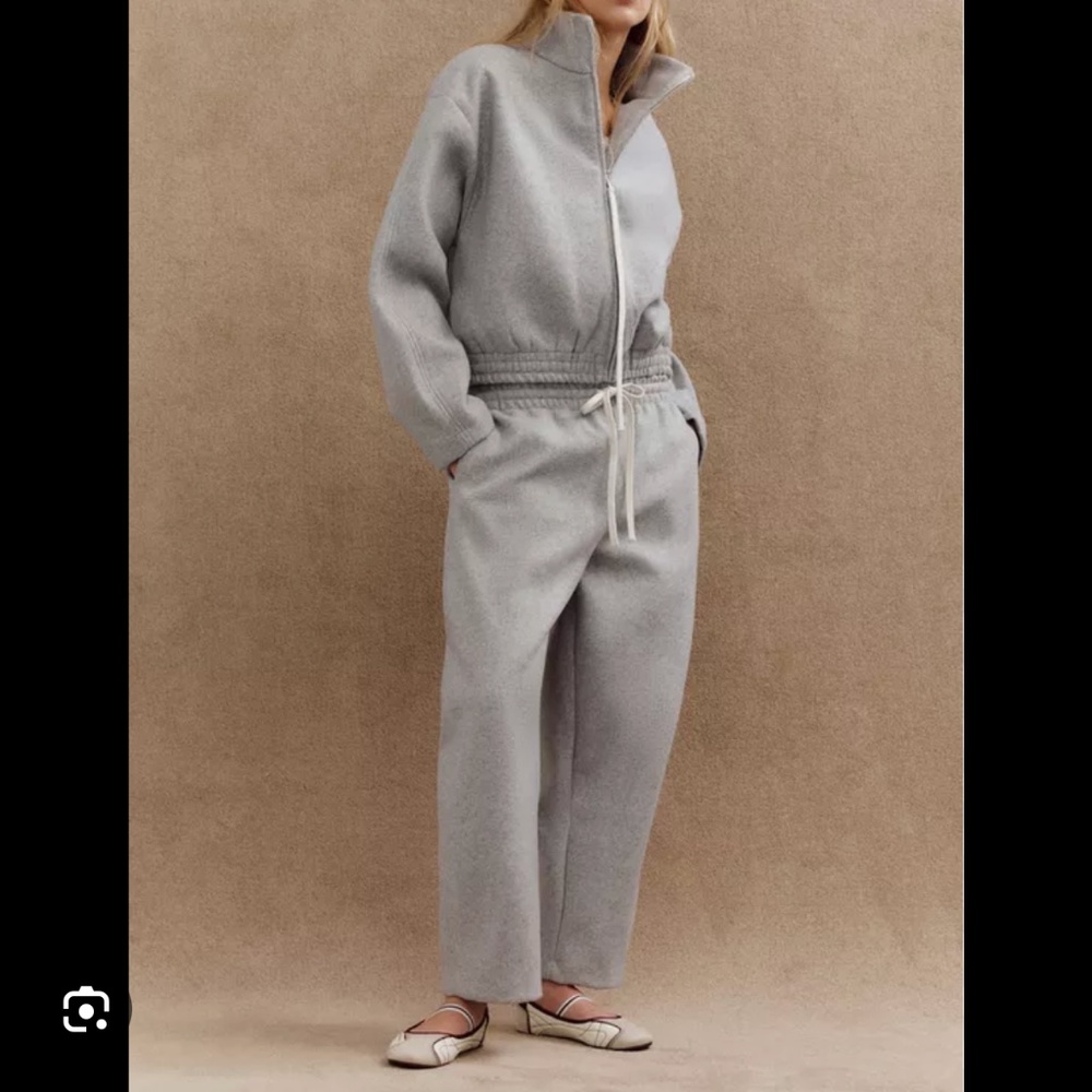 Zara Drawstring Barrel leg sweatsuit